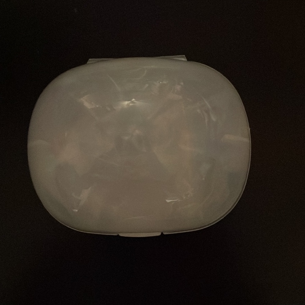New Nipple shields - Picture 2 of 2